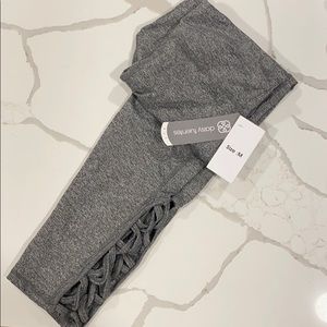 Daisy Fuentes Fit Leggings